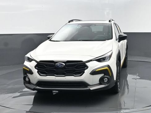 Used 2025 Subaru Crosstrek 2.5i Sport AWD/4WD image 23