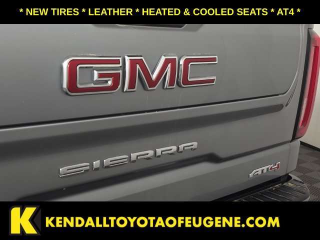 Used 2024 GMC Sierra 1500 AT4 w/ AT4 Premium Package AWD/4WD image 11