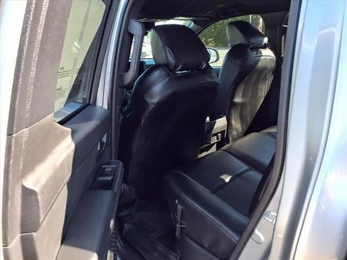 Used 2025 Toyota Tacoma SR image 16