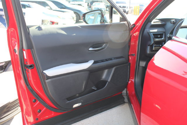 Used 2024 Lexus UX 250h FWD image 11