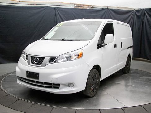 Used 2021 Nissan NV200 SV w/ Sliding Door Glass Package image 6