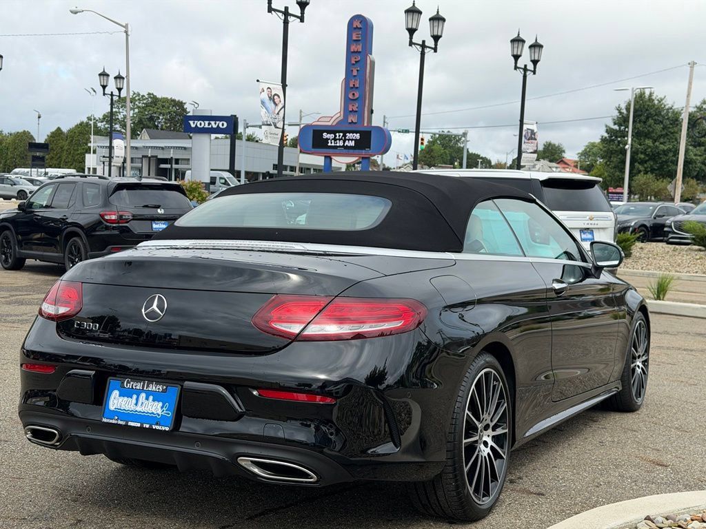 Used 2023 Mercedes-Benz C 300 Cabriolet image 5