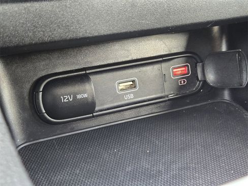 Certified 2024 Kia Forte LXS image 22