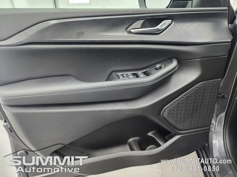 New 2025 Jeep Grand Cherokee L Laredo w/ Trailer Tow Package image 43