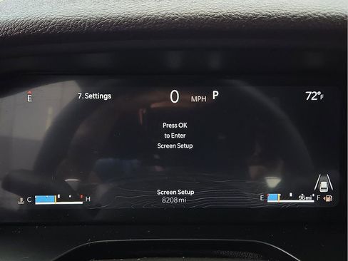 Used 2025 Jeep Grand Cherokee Altitude image 18