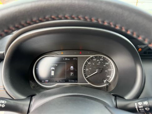 Used 2019 Nissan Kicks SR w/ Exterior Package image 7