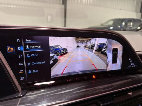 Used 2024 Cadillac Escalade V AWD/4WD image 30