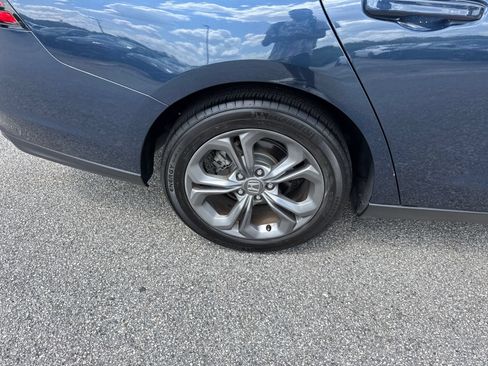 Used 2024 Honda Accord EX image 17