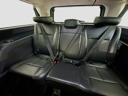 Used 2024 Ford Expedition Max XLT image 30