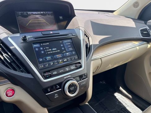 Certified 2020 Acura MDX w/ Technology Package FWD image 29