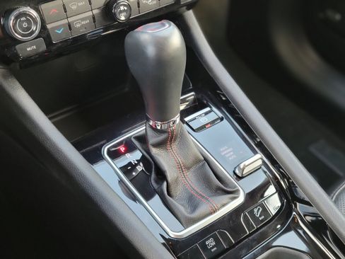 Used 2022 Jeep Compass Trailhawk w/ Trailhawk Elite Group image 26