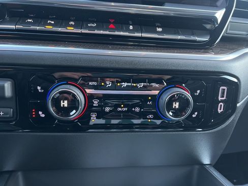 New 2025 Chevrolet Silverado 1500 RST w/ Convenience Package II image 21