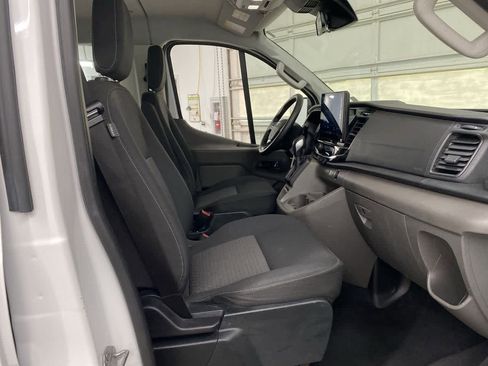 Used 2023 Ford Transit 350 XLT image 18