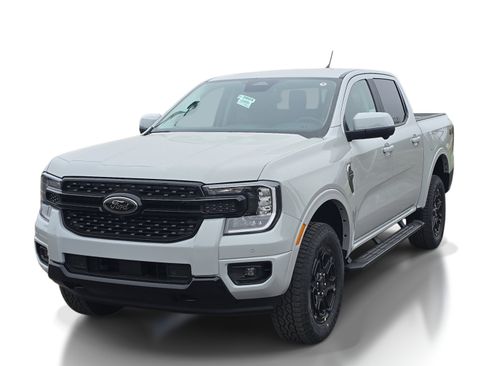 New 2026 Ford Ranger Lariat w/ Black Appearance Package AWD/4WD image 2