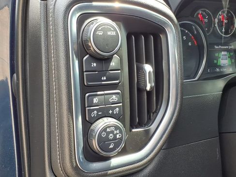 Used 2020 Chevrolet Silverado 2500 LT w/ All Star Edition AWD/4WD image 22