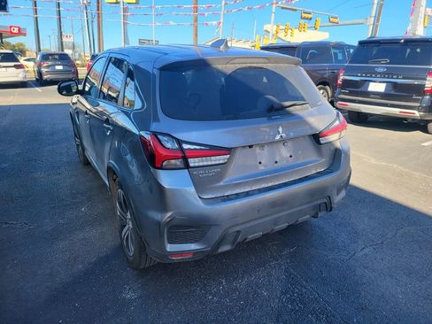 Used 2025 Mitsubishi Outlander Sport SE image 14