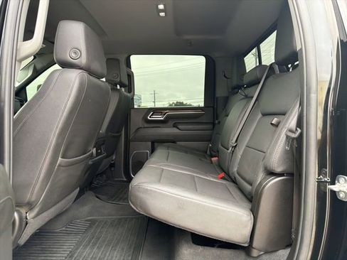 Used 2025 Chevrolet Silverado 2500 LT w/ Safety Package image 16