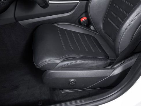 Used 2025 Mercedes-Benz GLC 43 AMG 4MATIC image 20