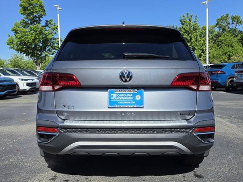 Used 2024 Volkswagen Taos SE AWD/4WD image 5