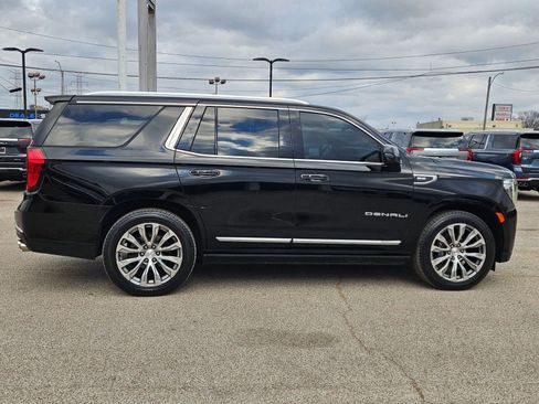 Used 2021 GMC Yukon Denali w/ Denali Premium Package image 7