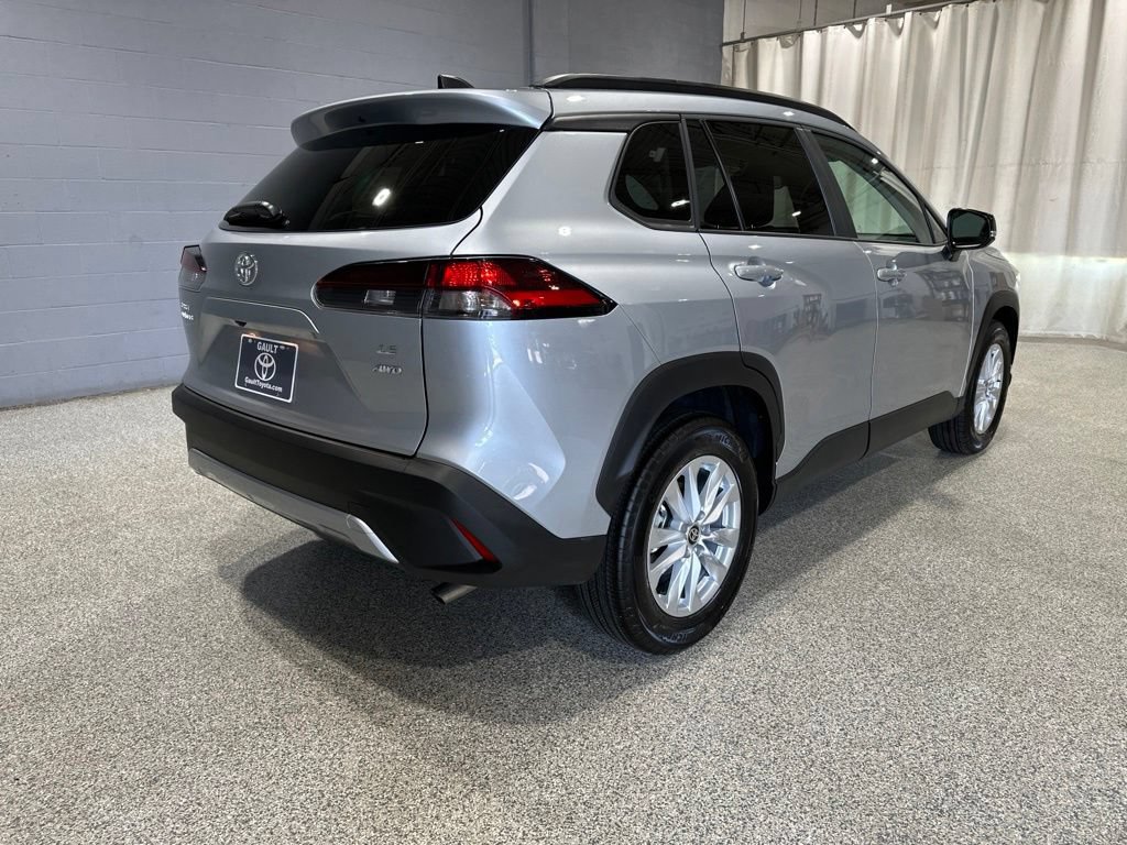 Certified 2026 Toyota Corolla Cross LE AWD/4WD image 3