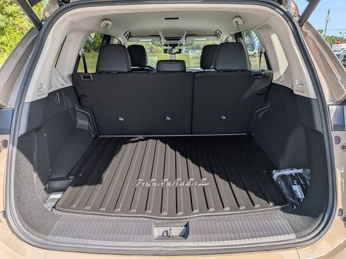 New 2026 Nissan Rogue SV AWD/4WD image 12