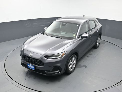 Certified 2023 Honda HR-V LX image 37