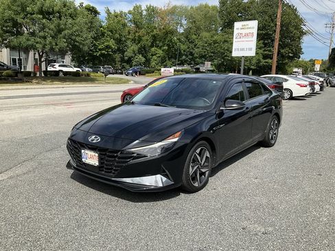 Used 2021 Hyundai Elantra SEL w/ Convenience + Premium Package FWD image 1