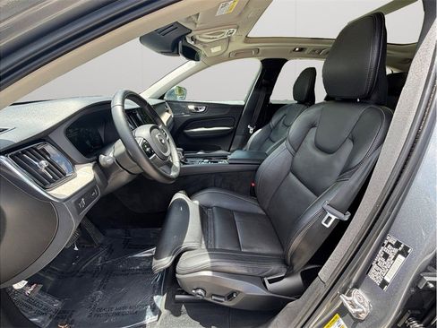 Used 2021 Volvo XC60 T6 Inscription AWD/4WD image 2