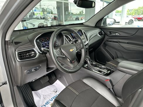 Used 2024 Chevrolet Equinox Premier AWD/4WD image 10