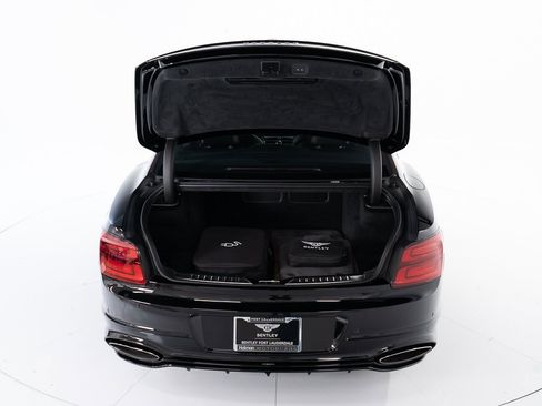 Certified 2025 Bentley Flying Spur Plug-In Hybrid image 47