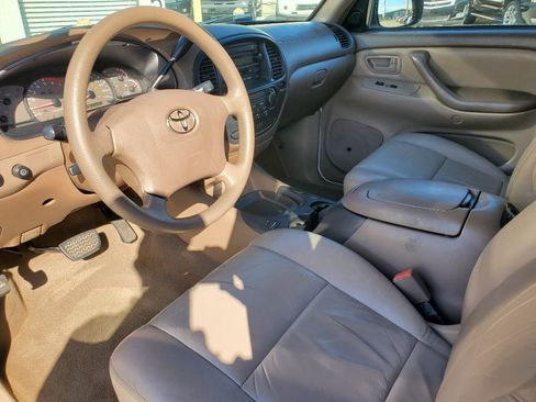 Used 2004 Toyota Sequoia SR5 image 15