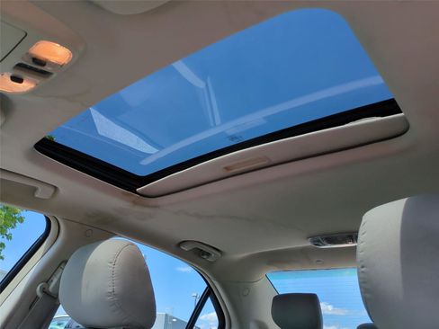 Used 2012 Ford Fusion SE FWD image 10