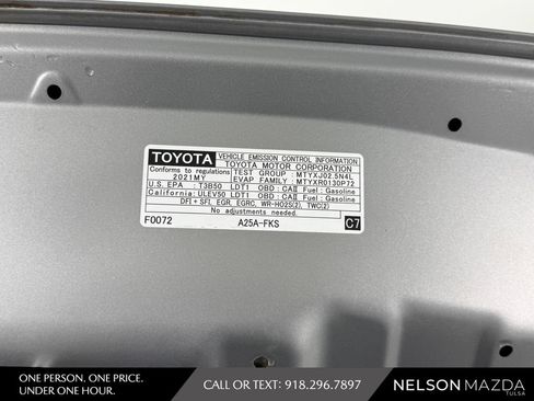 Used 2021 Toyota RAV4 XLE AWD/4WD image 50