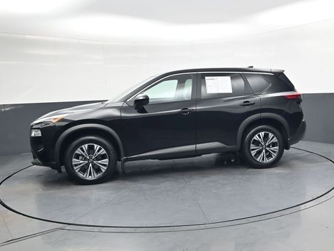Used 2023 Nissan Rogue SV image 8
