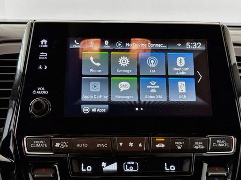 Used 2024 Honda Odyssey EX-L image 16