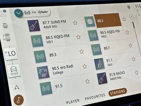 New 2026 Land Rover Range Rover Long Wheelbase Autobiography image 21