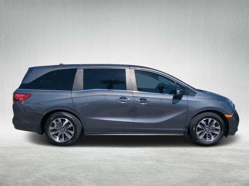 Used 2024 Honda Odyssey EX-L image 2
