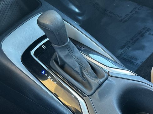 Certified 2024 Toyota Corolla LE image 24