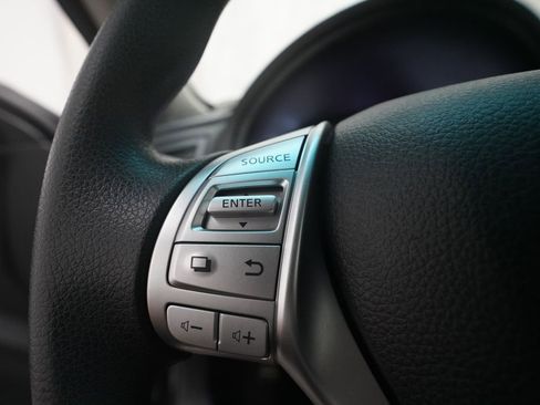 Used 2016 Nissan Altima 2.5 S w/ Power Driver Seat Package FWD image 17