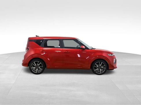 Used 2022 Kia Soul Turbo image 6