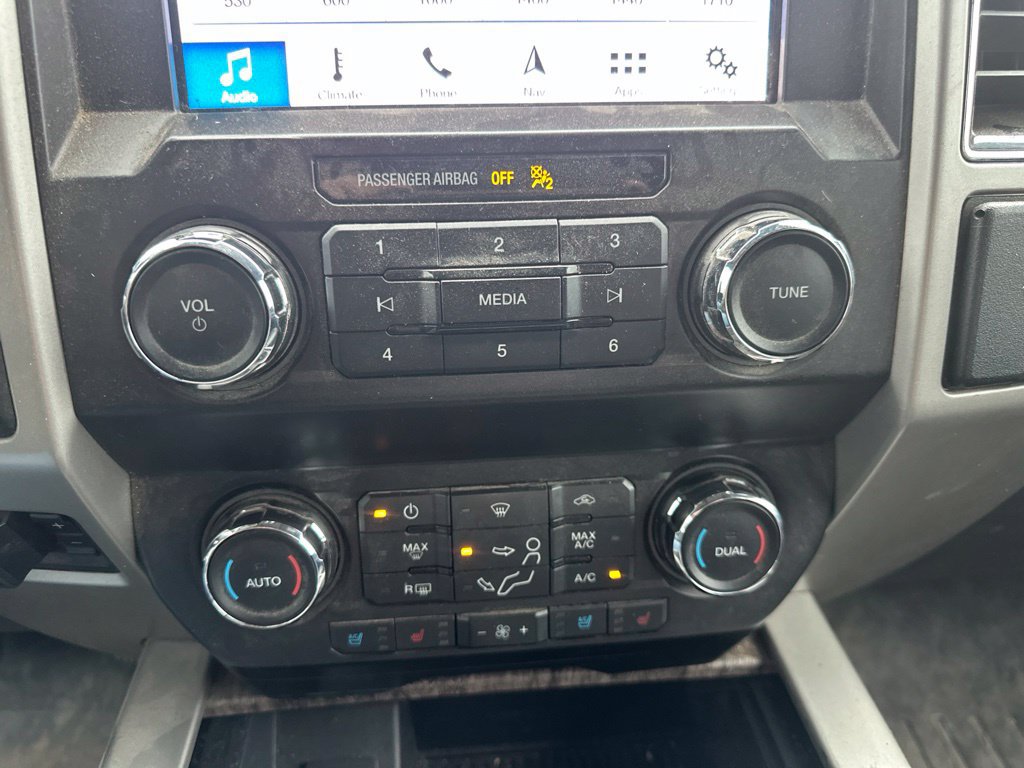 Used 2019 Ford F250 Lariat w/ Chrome Package AWD/4WD image 44