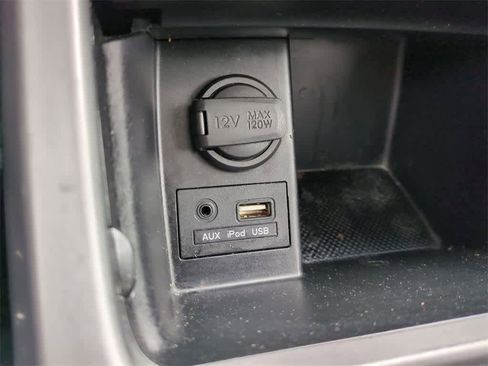 Used 2015 Hyundai Elantra SE w/ Option Group 03 image 23