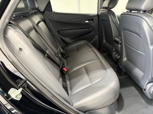 Used 2020 Chevrolet Bolt Premier w/ Infotainment Package FWD image 22
