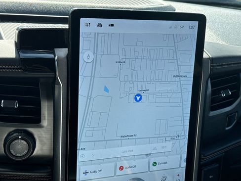 Used 2024 Ford Expedition Platinum image 22