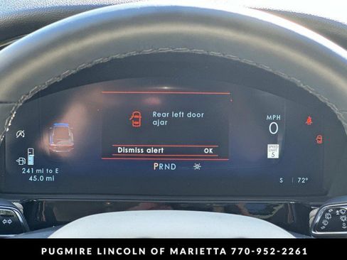 New 2026 Lincoln Corsair Reserve w/ Rear Removable Package Tray image 27