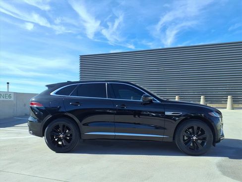 Used 2021 Jaguar F-PACE R-Dynamic S image 7