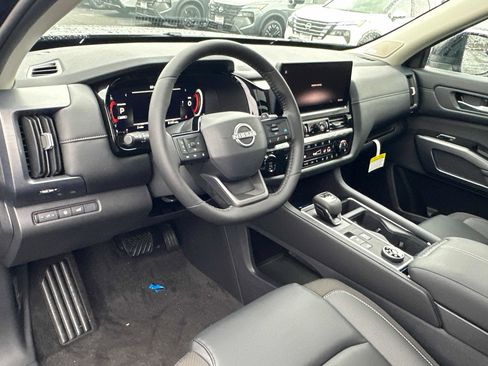New 2026 Nissan Pathfinder SL w/ SL Premium Package AWD/4WD image 31