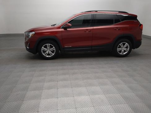Used 2019 GMC Terrain SLE w/ Driver Convenience Package FWD image 2
