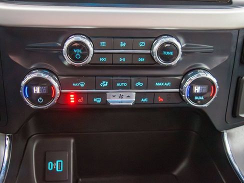 Used 2021 Ford F150 XLT w/ Equipment Group 302A High image 24